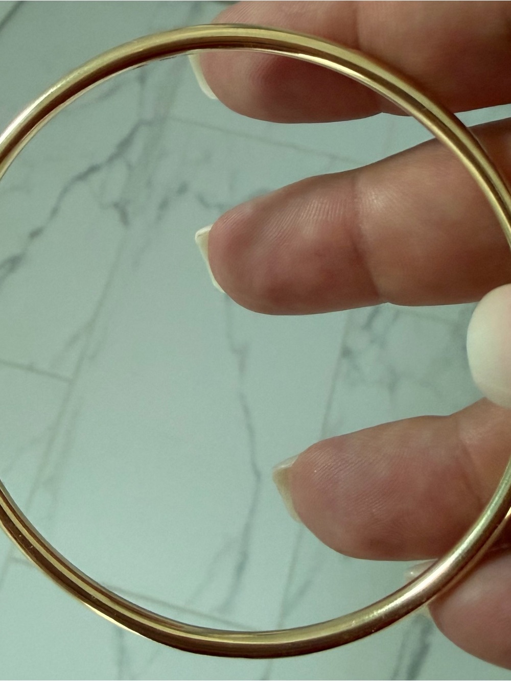 REAL GOLD - Italian 18K Solid Gold Polished Slip-On Bangle - Picture 4 of 9